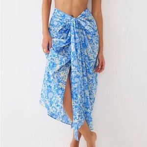 ⭐️HP! J. Crew Sarong in Sail Blue Floral Print. Size XL. Brand new!